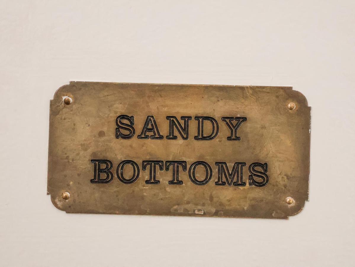 Sandy Bottoms Whitby Eksteriør billede